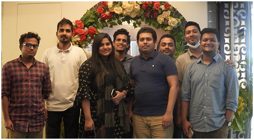 Riseup Labs team on outing